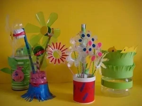 有创意的幼儿园装修效果图,简单的墙面手工制作幼儿园