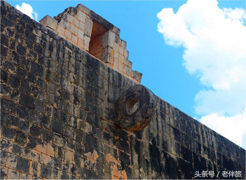 公益、毒枭、足球、电影——“老伴旅”分享“壮游者”四个好故事