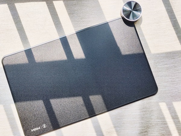 支持930的无线充电的鼠标垫,支持qi无线充电的鼠标