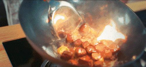 铁锅如何养护不生锈好看,新铁锅怎么处理不生锈不粘铸铁锅