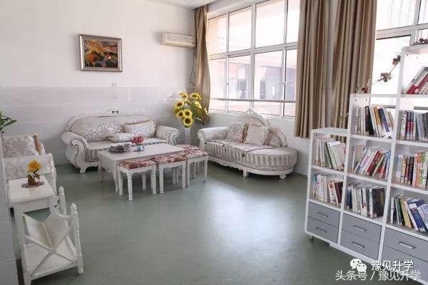 郑州二中经开实验学校,郑州市第二实验学校