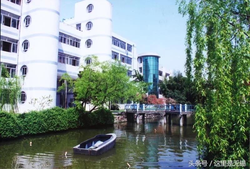 天一中学景色介绍,江苏省天一中学新校区