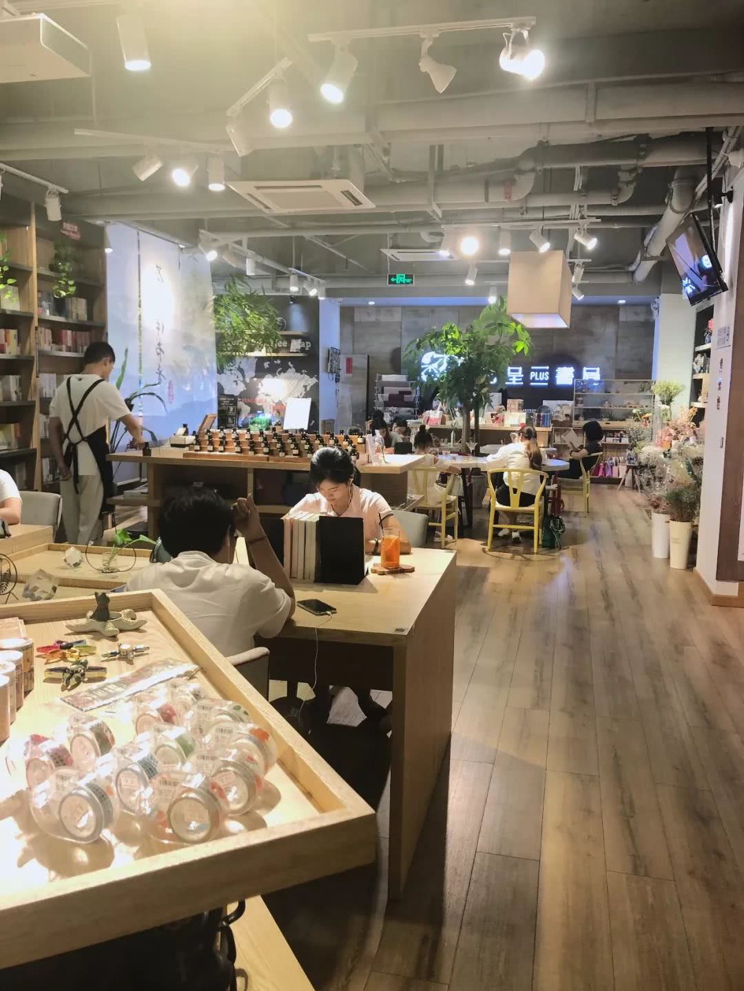 按下暂停键只是为了更好的相见,按下暂停键只为更好的相见