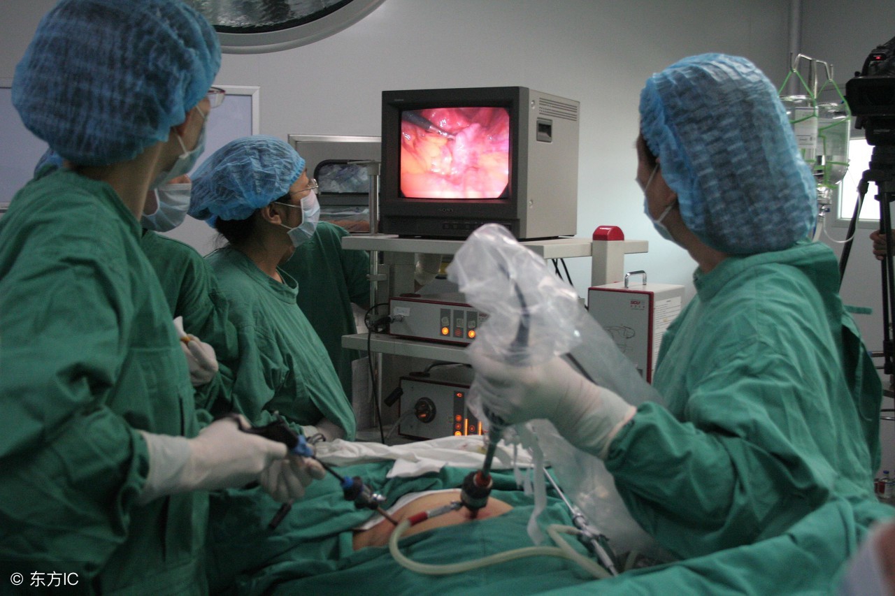 为什么妇科医生多建议手术患者选择腹腔镜手术?