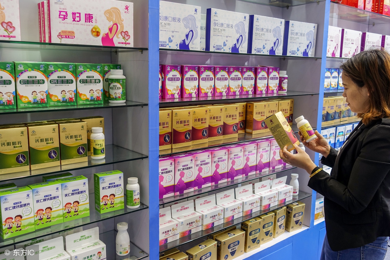 哺乳期妈妈补钙了宝宝还用补吗 (孕期哺乳期真的不用补钙吗)