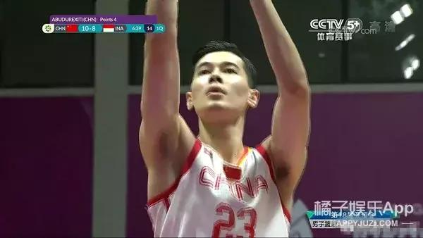 吴彦祖跳高完整版,陈伟霆吴彦祖撞脸