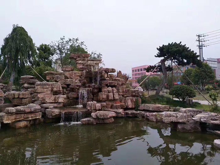 家里小假山怎么制作,如何自己在院子里做个小假山