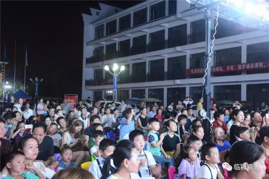 「爱在口才宝」口才宝鼓楼直营校铛铛开幕！