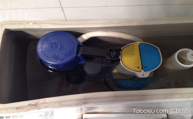 马桶漏水怎么检查哪里漏水,马桶漏水的正确做法