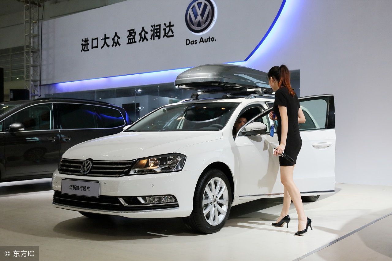 13年迈腾1.8t豪华版现在值得买吗,17年迈腾1.8t豪华版二手车多少钱