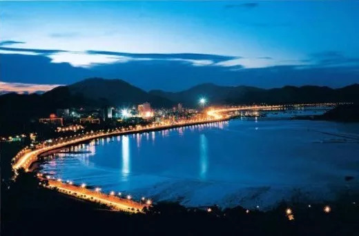 双飞旅游机票多少钱,天津出发旅游飞机票多少钱