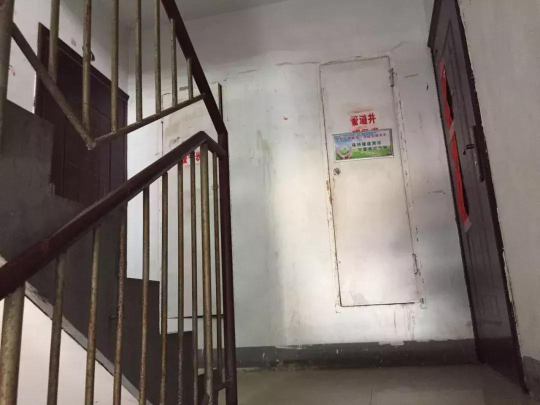 惊了！徐州一老小区，电梯坏了，还卖1.3万/㎡！