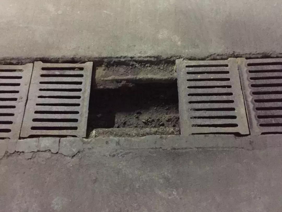 惊了！徐州一老小区，电梯坏了，还卖1.3万/㎡！