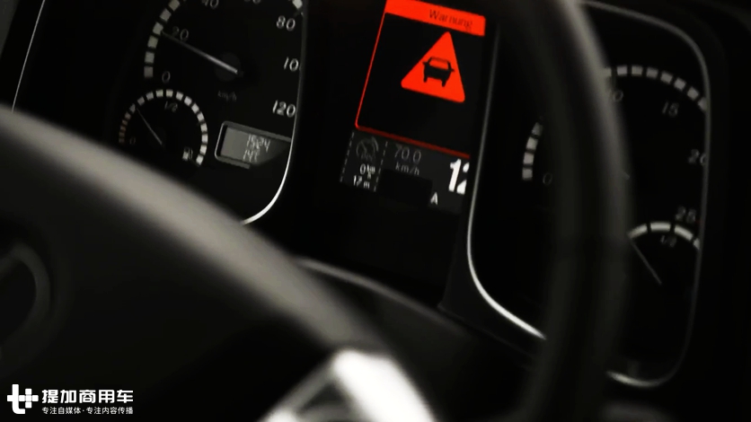 不止是面子，为何开大奔能让人自豪？通过奔驰卡车告诉您背后原因