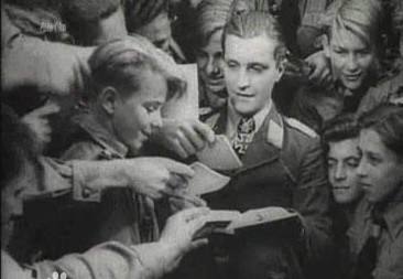 二战最年轻王牌飞行员,二战德国飞行员巴克霍恩