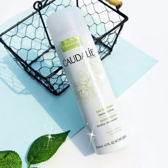 推荐一下很好的喷雾补水,喜欢用喷雾喷脸