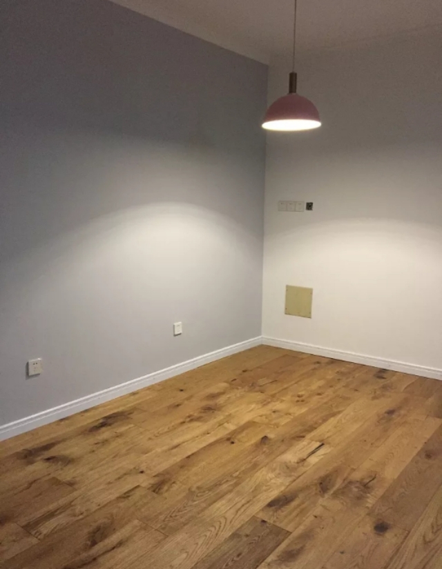 喜刷刷，喜刷刷，嗷呜……油漆刷的我脑壳疼呀脑壳疼