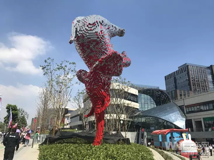 人气爆棚的新商场,人气爆表的商业项目