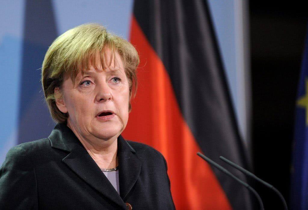 在德国行纳粹礼被判刑,德国29名警察被停职