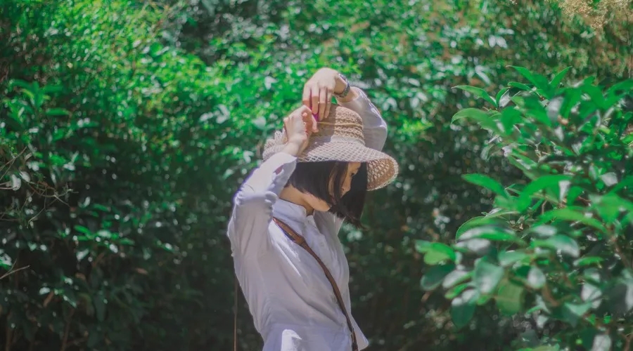 男人找异性倾诉的目的是什么,一个对任何女人都倾诉的男人