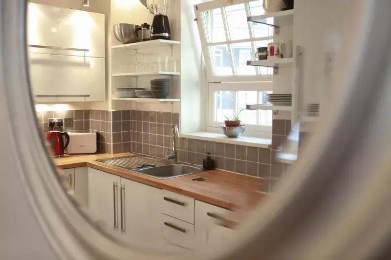 想了解一个学校应该问哪些问题,问哪些问题可以了解一个人的三观