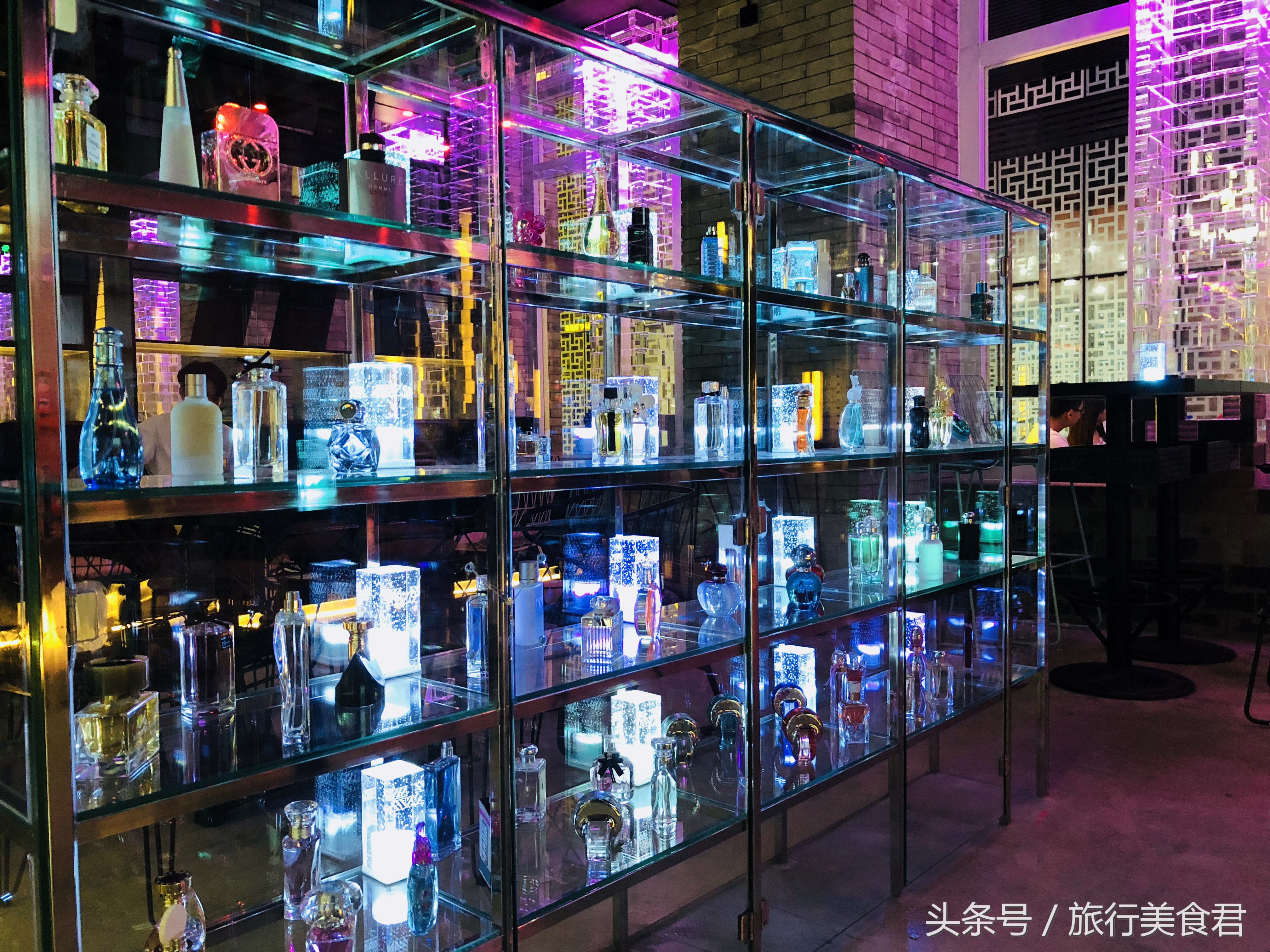 又一家网红打卡酒吧,西安第一家主题酒吧