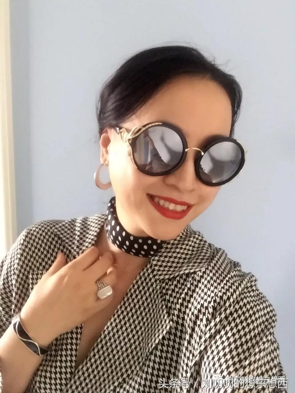 千鸟格套装现实穿搭,时尚千鸟格两件套