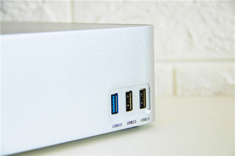 打造家庭影院好一点的要花多少钱,打造家庭版影院用什么投影仪