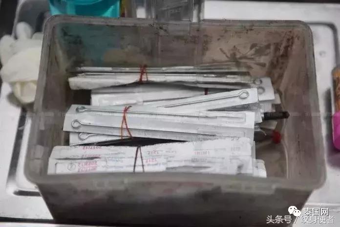 有多少人纹身得了艾滋,纹身有可能得艾滋吗