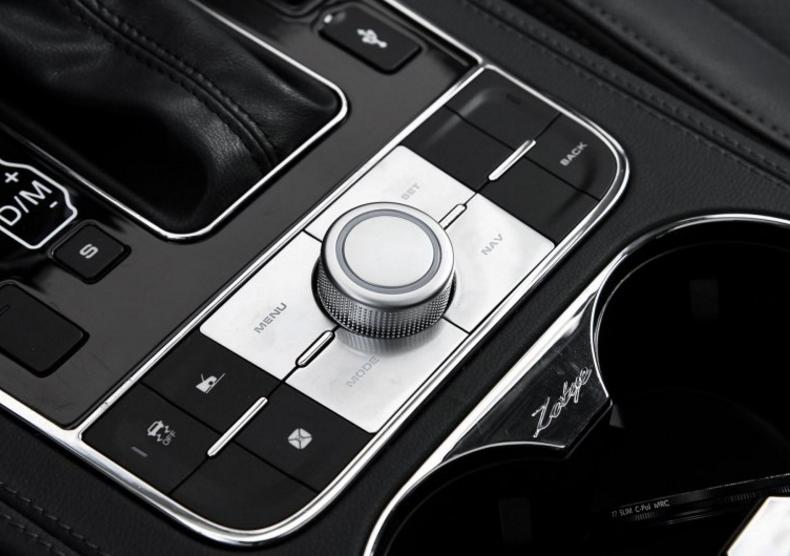 外观吸引女孩子的车,外观吸引人的车