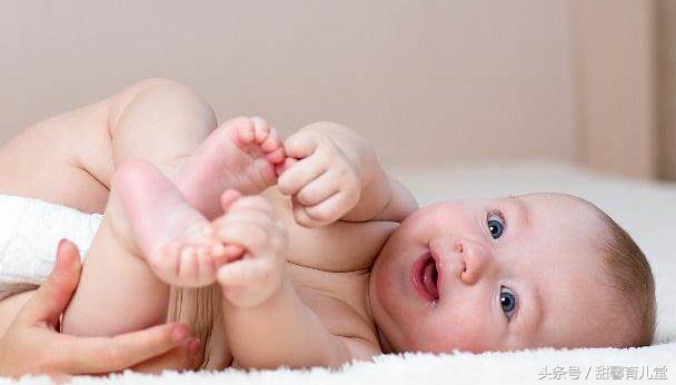 为什么单胎两个月会很显怀呢,初胎4个多月了显怀正常吗