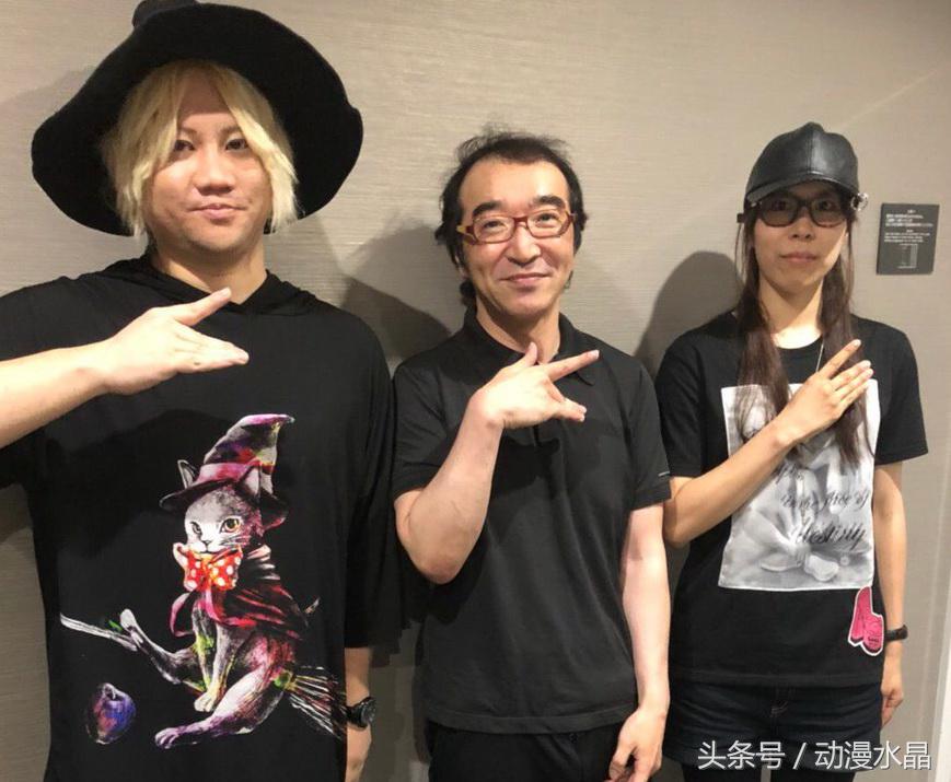 她是开保时捷交稿的漫画家！老公却不务正业，常年被骂为“老贼”