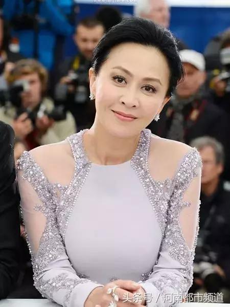 梁朝伟刘嘉玲最新消息背影,刘嘉玲30年后首谈