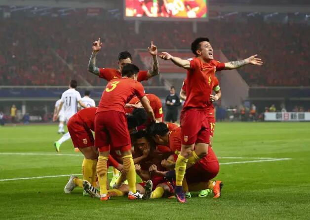 韩男足东亚杯夺冠,中韩男足亚运队比赛结果