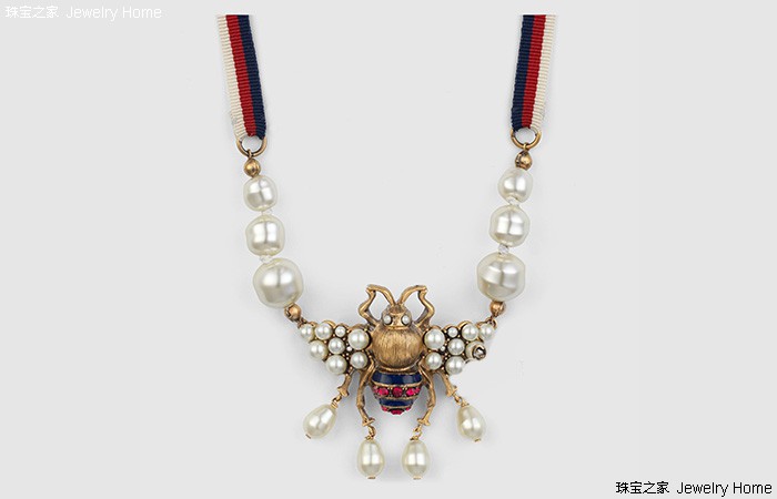 gucci复古饰品的搭配,gucci复古首饰