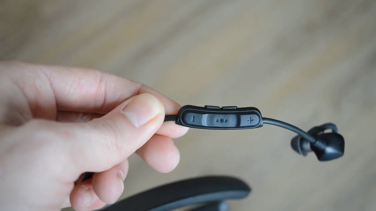 boseqc45评测对比bosenc700,boseqc30消噪蓝牙耳机评测