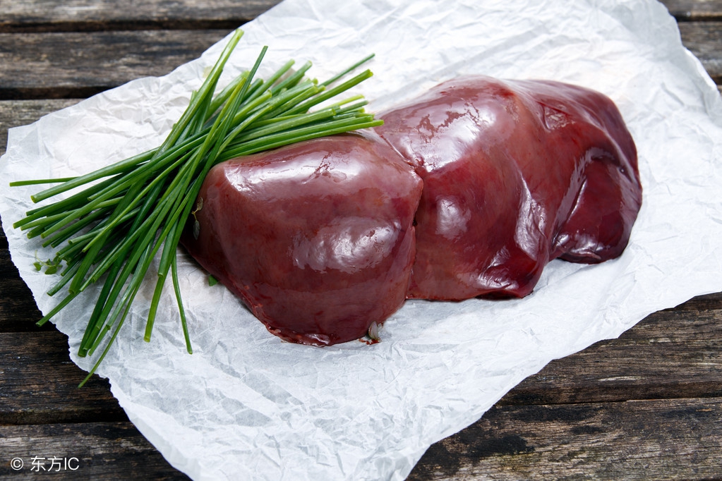 尿酸高吃什么食物药物能降低尿酸,尿酸高禁吃哪些食物尽量详细一些