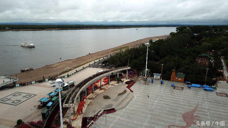 戚振林漫步青岛八大关,戚振林乌苏