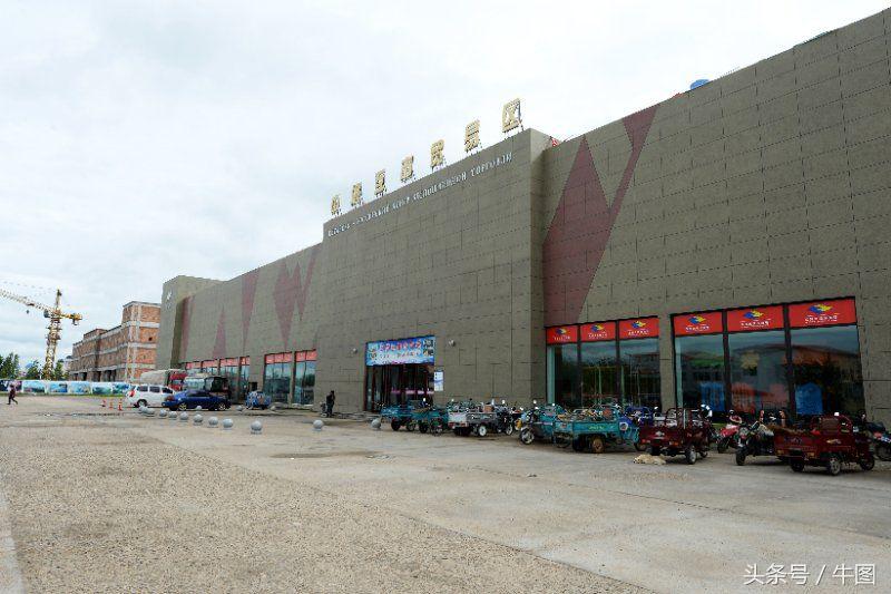 戚振林漫步青岛八大关,戚振林乌苏