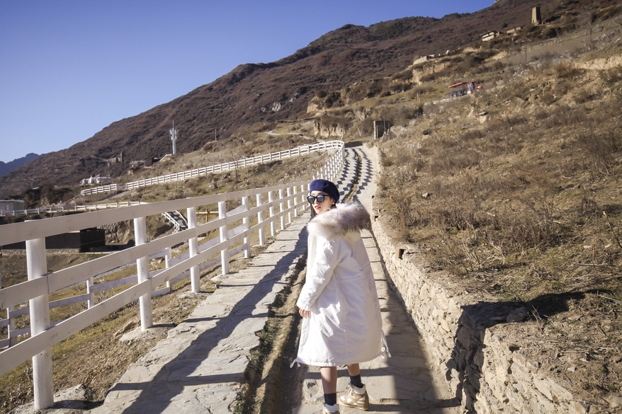 娴簯鐗у満缃戠孩姘戝,娴簯鐗у満楂樺北