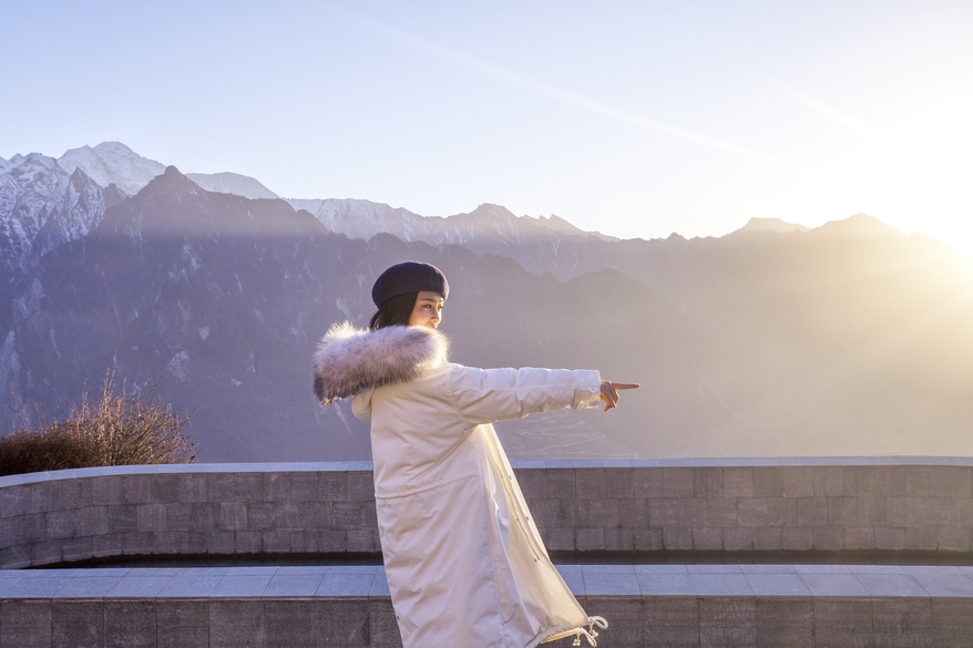 娴簯鐗у満缃戠孩姘戝,娴簯鐗у満楂樺北