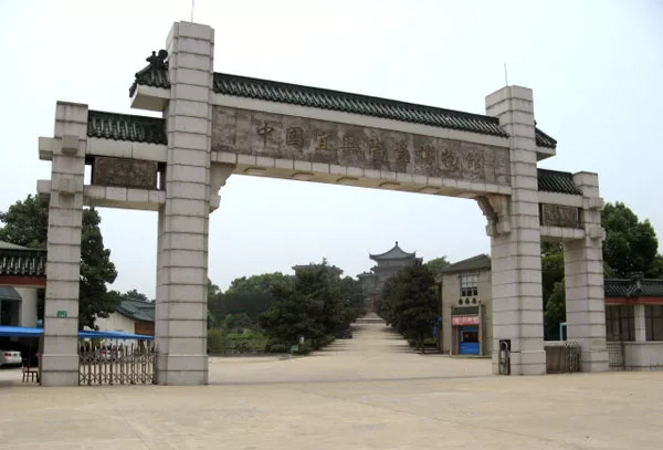 在宜兴真的能买到正宗的紫砂壶吗,买紫砂壶需要知道的常见知识