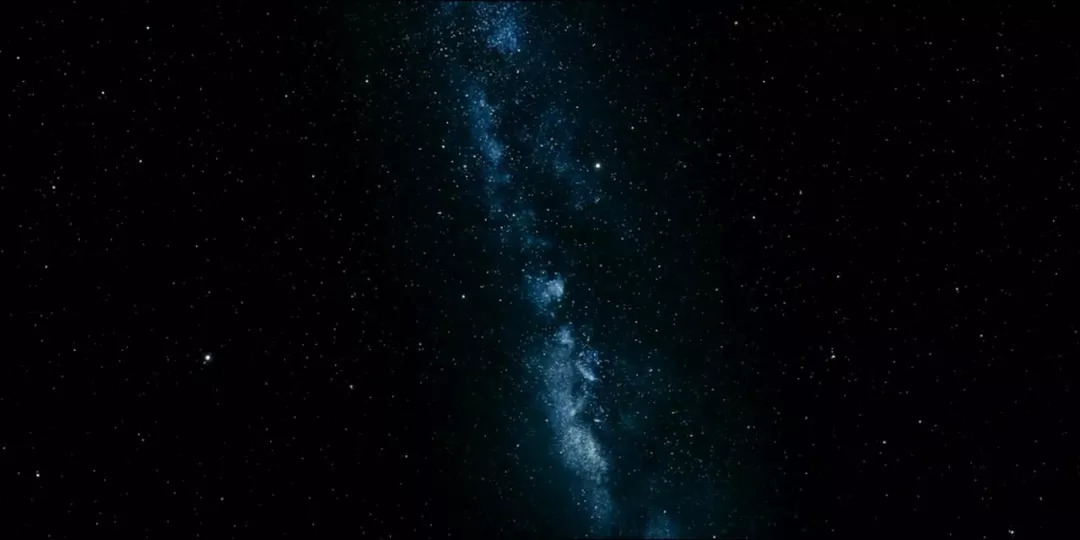 被现代文明“绑架”的家庭有多惨，这部电影拍出了答案