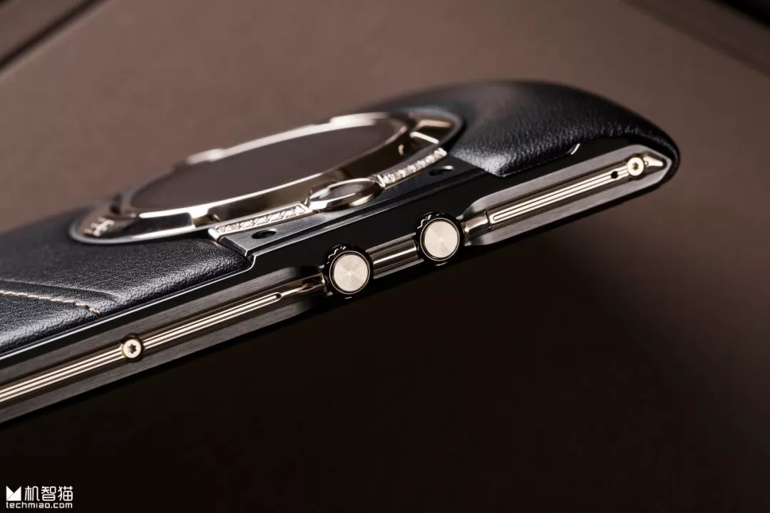 8848m5钛金手机手表可以拿下来吗,8848钛金手机m5巅峰版电池多大