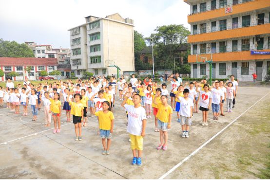 抖音汽车嘉年华志愿者在哪报名,bmw志愿者
