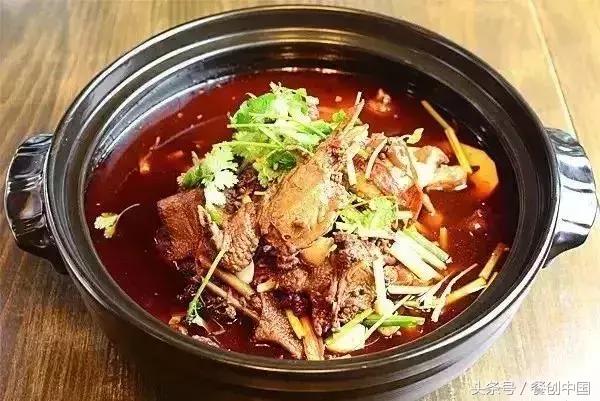 天冷了吃点热乎的砂锅,天冷的砂锅菜