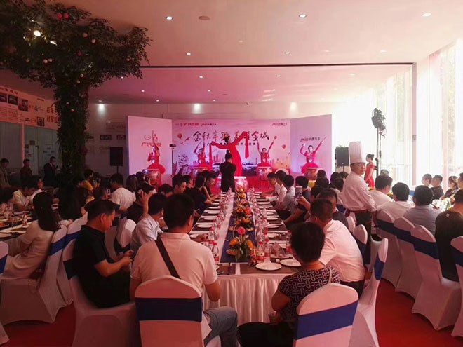 秋名山车神的练就之路,秋名山车神带你感受风的速度