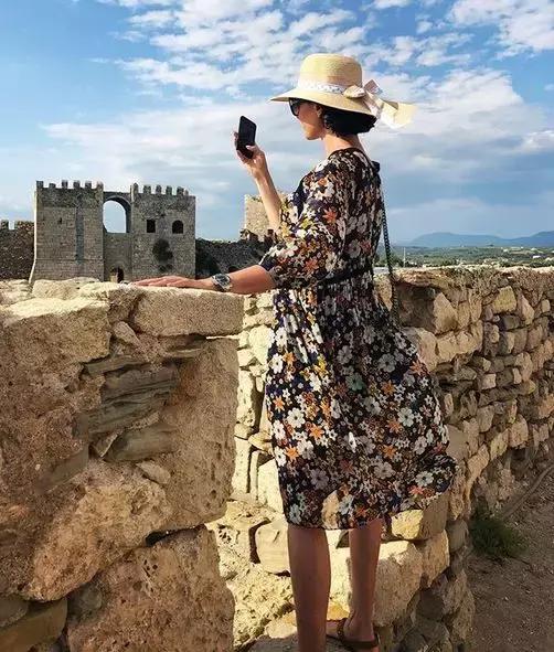 天呐！19岁=36D胸+大长腿，为什么没把我生得这么美！