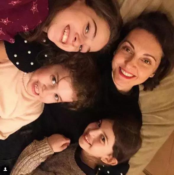 天呐！19岁=36D胸+大长腿，为什么没把我生得这么美！