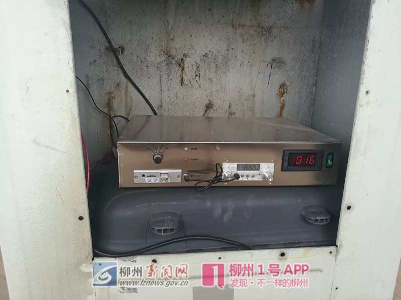 黑广播藏身小区天台,黑广播藏身小区